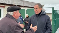 Вячеслав Гладков остался недоволен ходом восстановительных работ в Новой Таволжанке