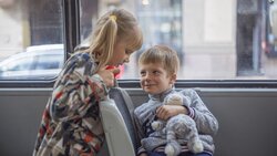 Власти РФ запретили высаживать детей-безбилетников из общественного транспорта
