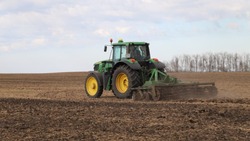 68 белгородских сельхозпредприятий получили компенсационные выплаты после обстрелов 