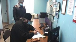 Яковлевские общественники с проверкой посетили территориальный отдел полиции в Строителе