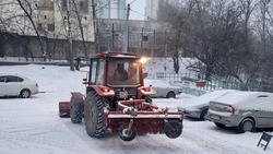 737 единиц коммунальной техники вышло на уборку снега в Белгородской области