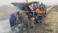 Вячеслав Гладков сообщил о старте досрочных работ по ямочному ремонту 