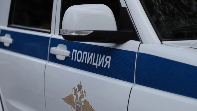 В Белгороде мужчину оштрафовали за ночные танцы у автомобиля под громкую музыку