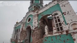 Вячеслав Гладков пообещал восстановить разрушенный обстрелами храм в Козинке 