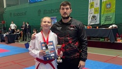 Яковлевские спортсмены взяли шесть призовых мест на межрегиональном турнире по карате в Орле