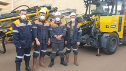 Более 60 сотрудников Яковлевского ГОКа прошли курс обучения на бурильщиков шпуров