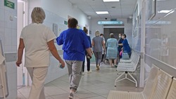 Более 9,6 тысяч белгородских медиков получили специальную соцвыплату