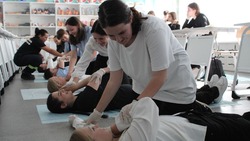 Яковлевские ученики медклассов присоединились к Всероссийскому уроку оказания первой помощи