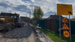 Капитальный ремонт дороги по улице Набережная стартовал в посёлке Яковлево