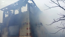 Частный дом сгорел в Белгородском районе из-за атаки дрона ВСУ