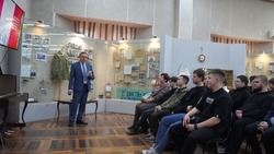 Исторический экскурс «Летопись подвига» провели в Белгородском историко-краеведческом музее