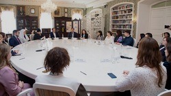 Белгородские студенты пообщались с губернатором и главой Белгородской митрополии