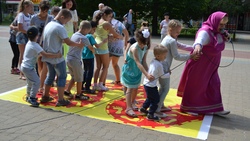 Яковлевские дети приняли участие в игровой программе на площади города Строителя