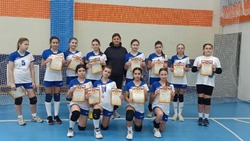 Яковлевские спортсменки стали вторыми на открытом турнире по волейболу