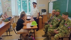 Более 600 уроков мужества провели в белгородских школах с начала ноября