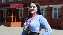 Старшеклассница из дмитриевской школы Ксения Шматко: «Преподавать – это у меня в крови»