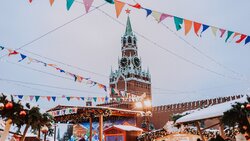 Совфед РФ предложил сократить новогодние праздники из‑за нерабочих дней