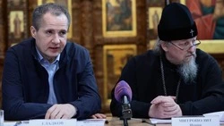 Вячеслав Гладков обсудил строительство паломнического центра в Холках 