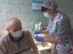 Защитить себя и окружающих. В яковлевской ЦРБ активизировалась вакцинация 