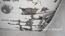 Строители начали ремонтировать пострадавший в Белгороде от удара беспилотника МКД 