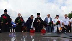 Представители разных конфессий почтили память погибших воинов на мемориале в Яковлевском округе