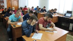 Жители Яковлевского района написали тест по истории