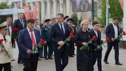 Губернатор Вячеслав Гладков принял участие в посвящённых Дню Победы торжественных мероприятиях