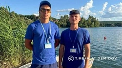 Спасатели вытащили тонущего ребёнка из воды на пляже в Белгороде 
