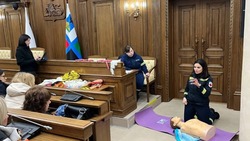 Более 700 госслужащих в Белгороде прошли обучение оказанию первой помощи