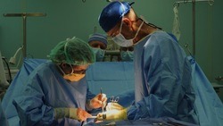 Белгородские врачи спасли мужчину из приграничной зоны со сквозным ранением сердца