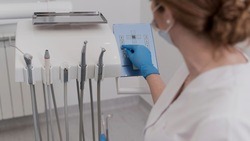 Стоматолог-ортопед вошёл в подборку самых высокооплачиваемых вакансий в РФ в сентябре