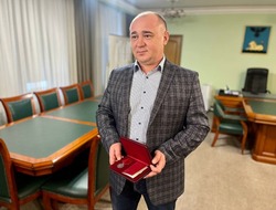 Замгубернатора Сергей Довгалюк получил медаль ордена «За заслуги перед Отечеством» II степени