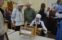 Праздник народного творчества собрал любителей рукоделия и народной песни в ЯЦКР «Звёздный» 