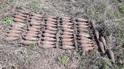 Спасатели нашли тайник с противотанковыми и миномётными минами в Яковлевском горокруге