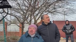 Вячеслав Гладков проехал по приграничному посёлку Октябрьский