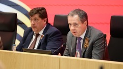 Вячеслав Гладков поручил восстановить мемориал «В честь героев Курской битвы» в Яковлевском округе 