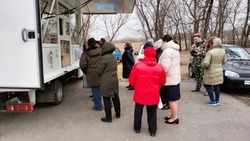 Вячеслав Гладков рассказал о работе ста автолавок в приграничье 