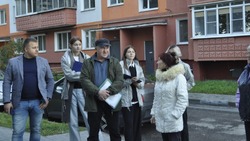 Глава администрации Яковлевского округа Олег Медведев встретился с жителями МКД города Строителя