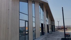 Власти проконтролировали завершающуюся стройку общественного центра в хуторе Красный Восток 