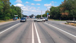29-летний водитель ВАЗа врезался в поворачивающую на село Терновку иномарку
