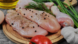 Минсельхоз ожидает снижение цен на мясо птицы в России в сентябре
