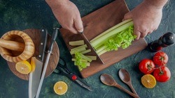 Белгородские учёные испытали износостойкое покрытие для ножей с эффектом самозатачивания