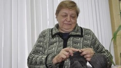 Вяжем путь к победе. Как Наталья Говорушкина из посёлка Яковлево оказывает помощь участникам СВО