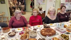 15 женщин рассказали свои истории о том, как влились в большую семью коренных яковлевцев