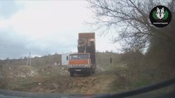 Яковлевцы пожаловались на сброс строительных отходов в округе 