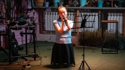 Как умная и очаровательная Елена Вознесенская с ОВЗ не унывает в жизни