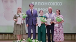 Вячеслав Гладков поздравил с 90-летием коллектив и учащихся медколледжа НИУ «БелГУ» 