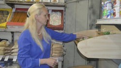 Екатерина Шевлякова открыла магазин в селе Калинино Яковлевского округа благодаря соцконтракту 