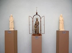 Персональная выставка Дмитрия Горина «Люди в истории и искусстве» открылась в Белгороде 