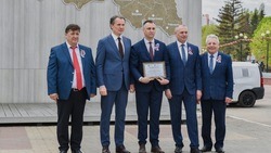Ведущий инженер «Белгородэнерго» Алексей Пода занесён на Аллею Трудовой Славы Белгородской области